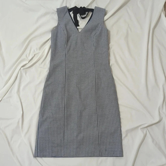 Banana Republic Houndstooth Check Tie-Back Sheath Dress, Color Blue/White Size 6 - Picture 2 of 16
